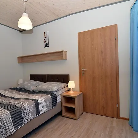 ホームステイ I 